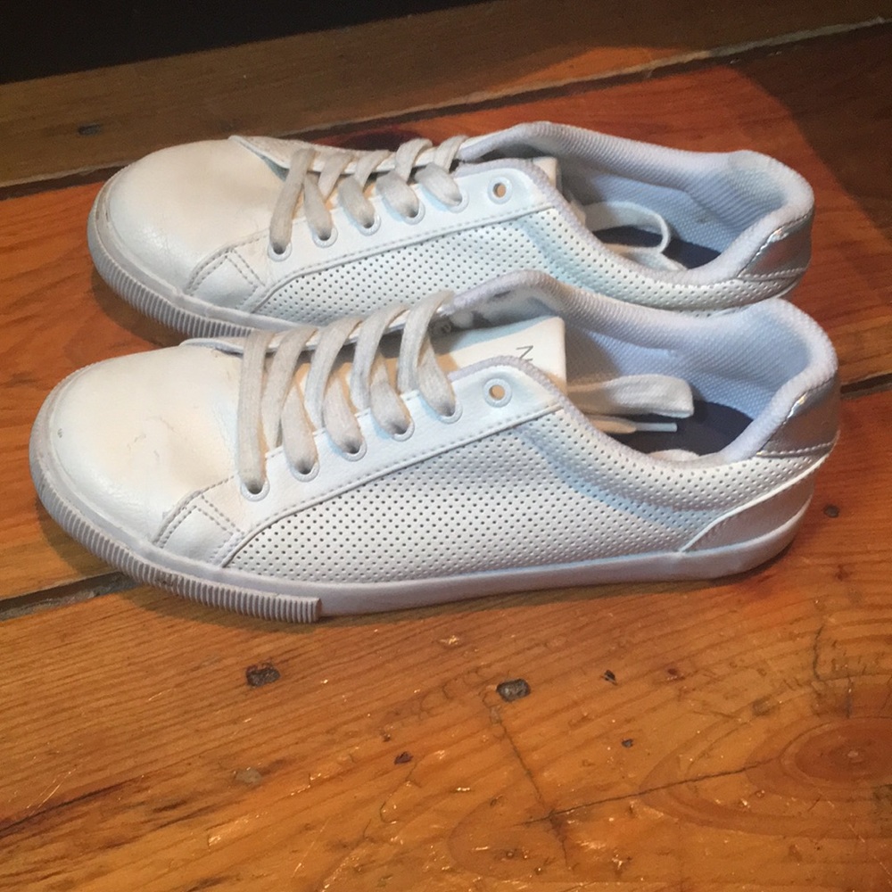 Nautica sneakers